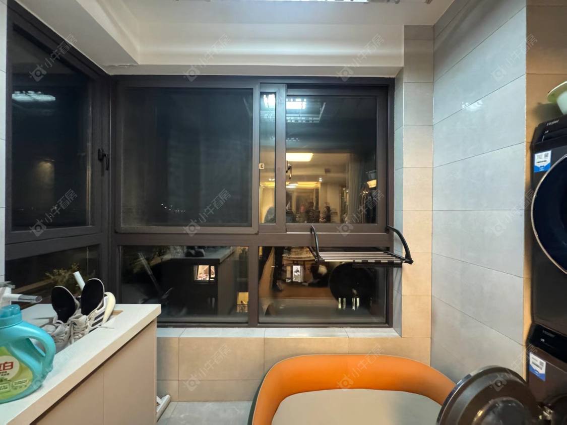 上海华润卓越玲珑悦府在售二手房源小区图_小牛看房