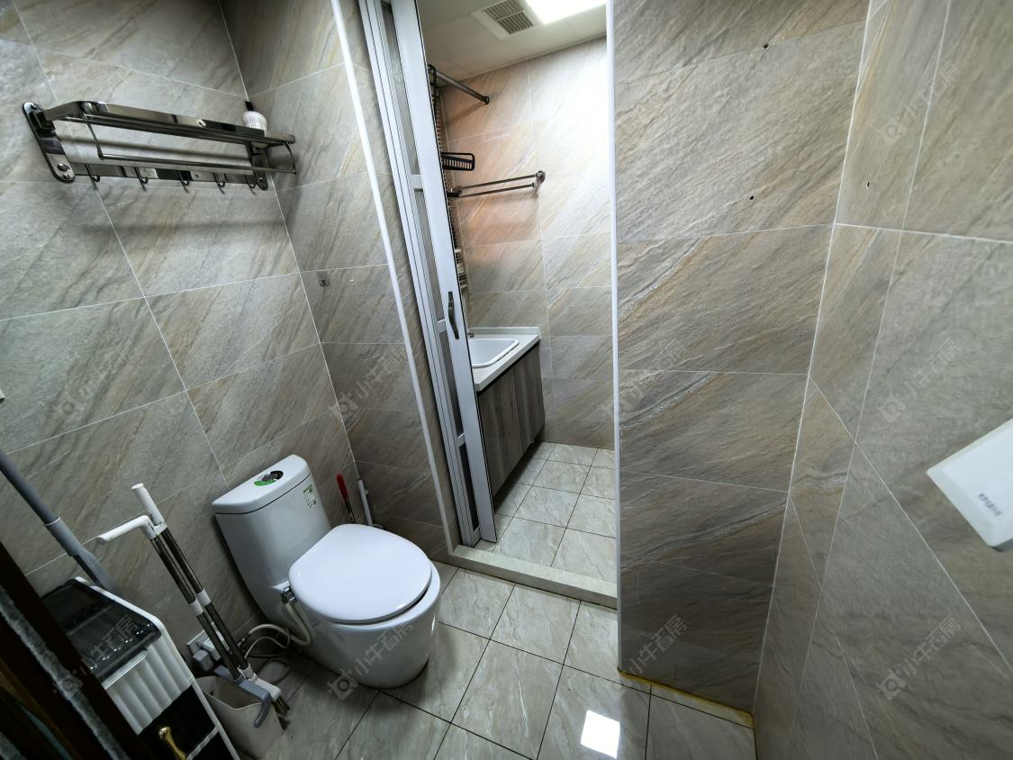 上海幸福小镇明丰绿都在售二手房源小区图_小牛看房