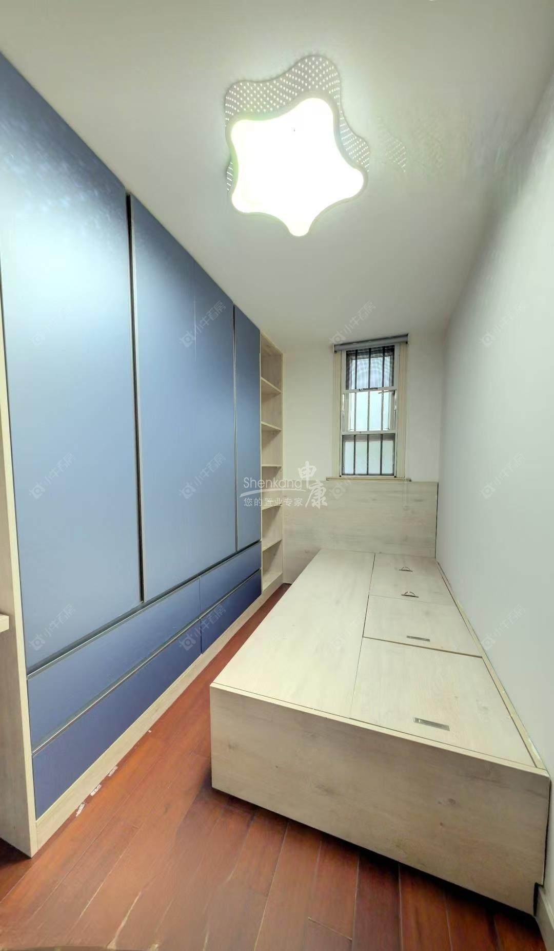 上海宏莲馨苑在售二手房源小区图_小牛看房