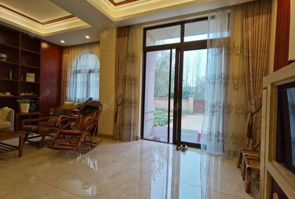 上海万科琥珀郡园别墅区在售二手房源小区图_小牛看房