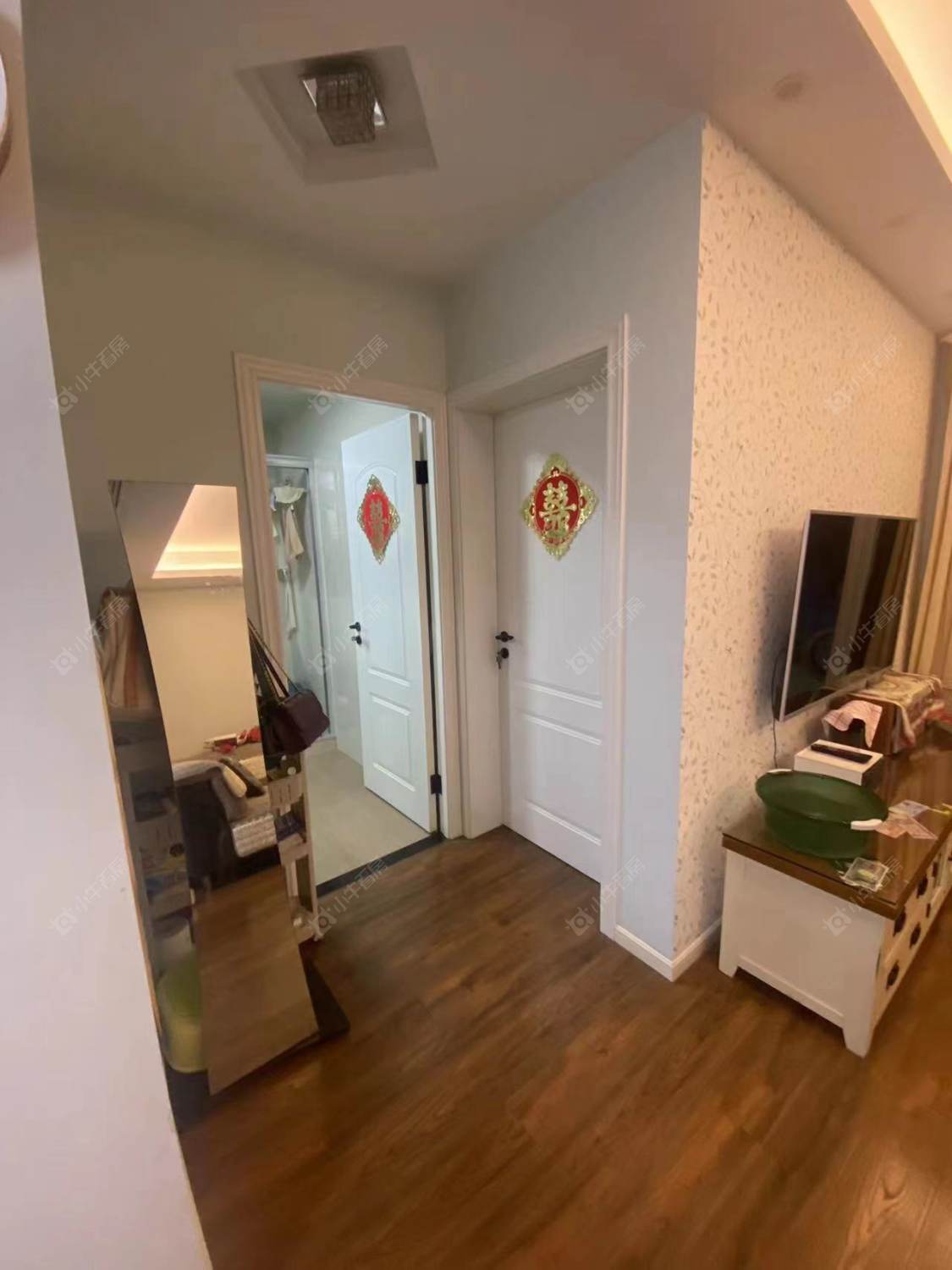 上海万业紫辰苑在售二手房源小区图_小牛看房