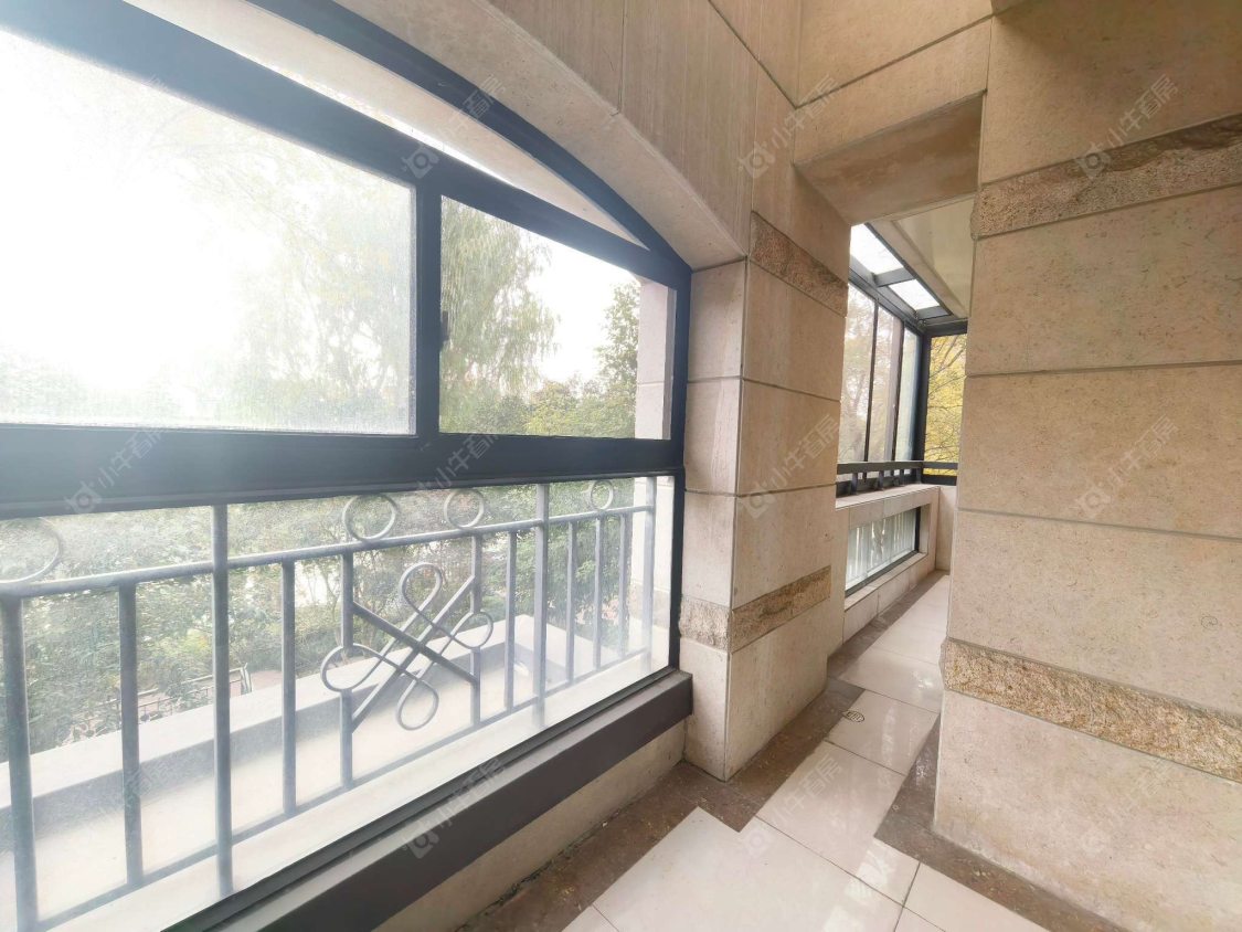 上海万科琥珀臻园别墅区在售二手房源小区图_小牛看房