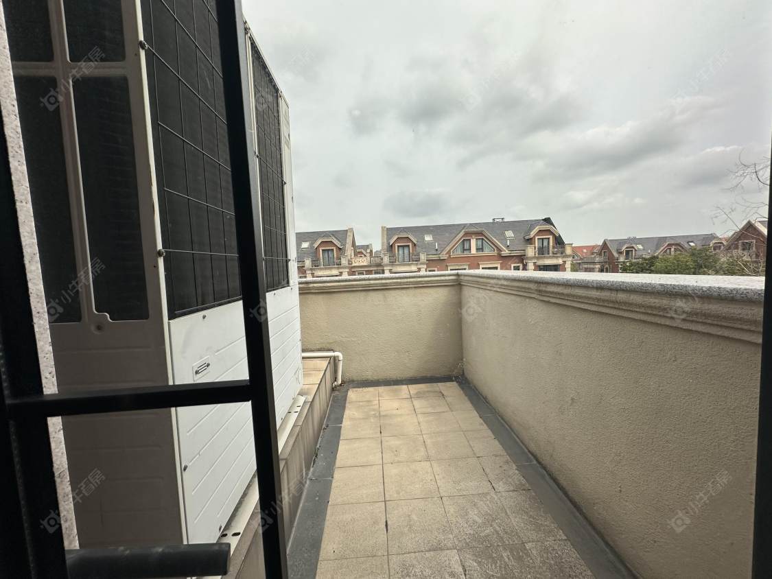 上海美兰湖花园别墅区在售二手房源小区图_小牛看房