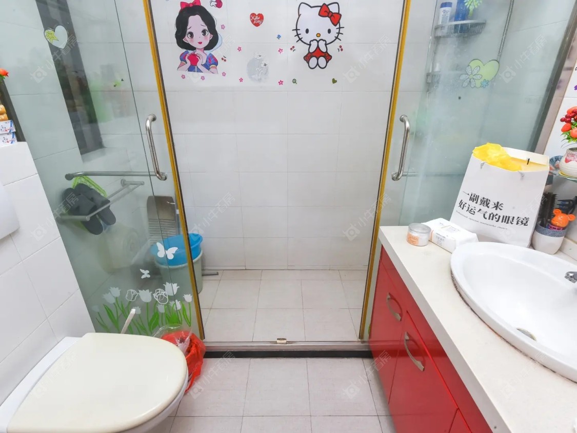 上海菊泉新城爱建顾园东区在售二手房源小区图_小牛看房