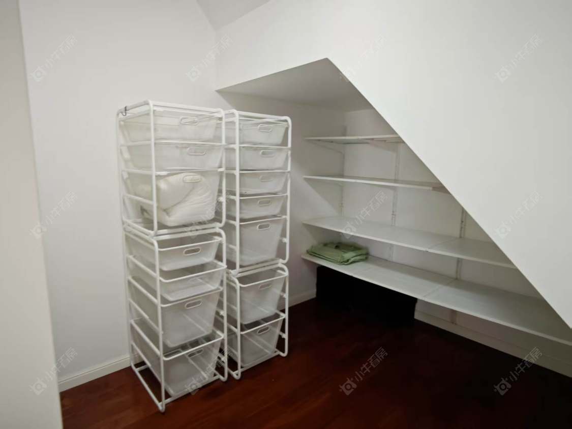 上海长泰东郊御园别墅区在租房源小区图_小牛看房