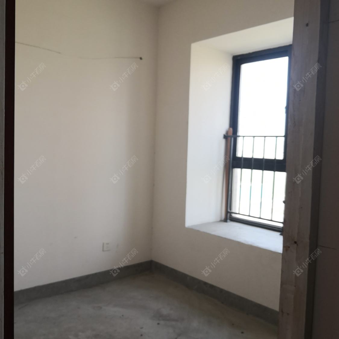 上海万业紫辰苑在售二手房源小区图_小牛看房