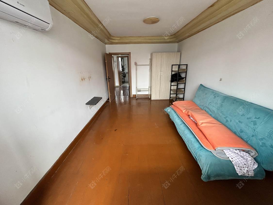 上海杨泰二村在售二手房源小区图_小牛看房