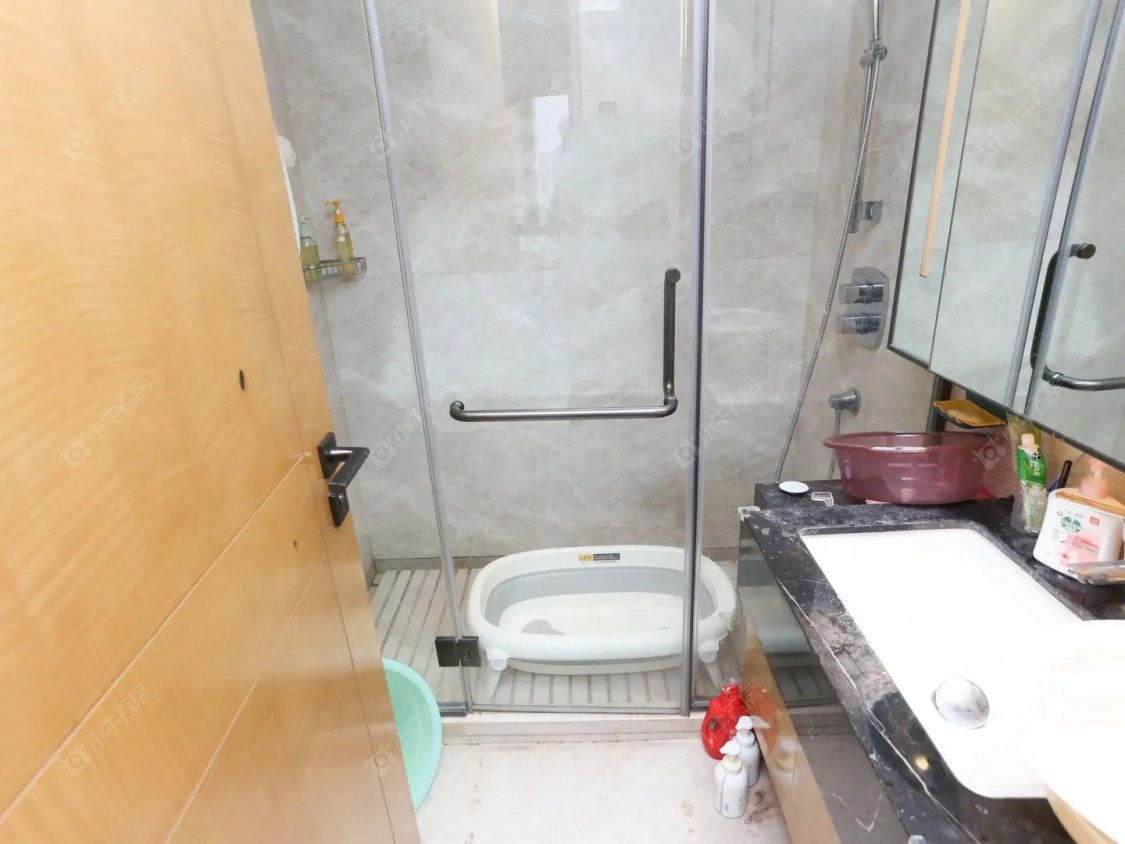 上海阳光城滨江悦在售二手房源小区图_小牛看房