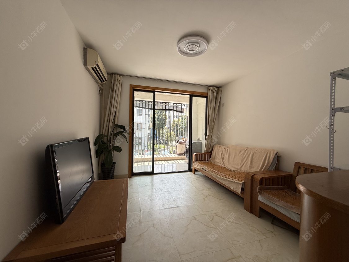 上海菊泉新城爱建顾园西区在售二手房源小区图_小牛看房