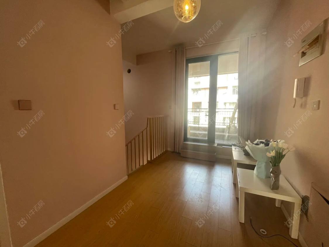 上海中建大公馆在售二手房源小区图_小牛看房