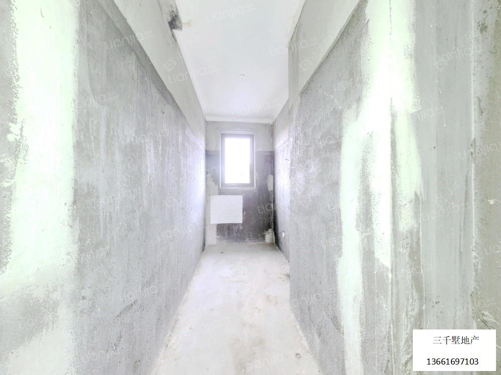 上海中骏雍景湾东区在售二手房源小区图_小牛看房