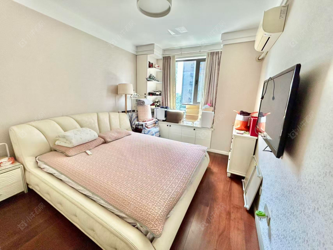 上海绿地海域笙晖在售二手房源小区图_小牛看房