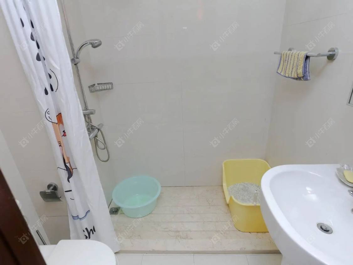 上海合生高尔夫公寓在售二手房源小区图_小牛看房