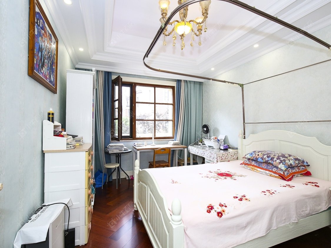 上海中建大公馆别墅区在售二手房源小区图_小牛看房