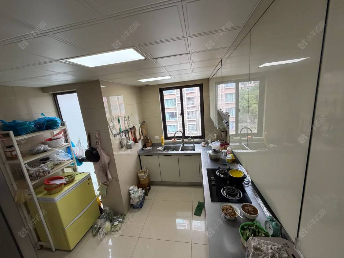 上海万业紫辰苑在售二手房源小区图_小牛看房