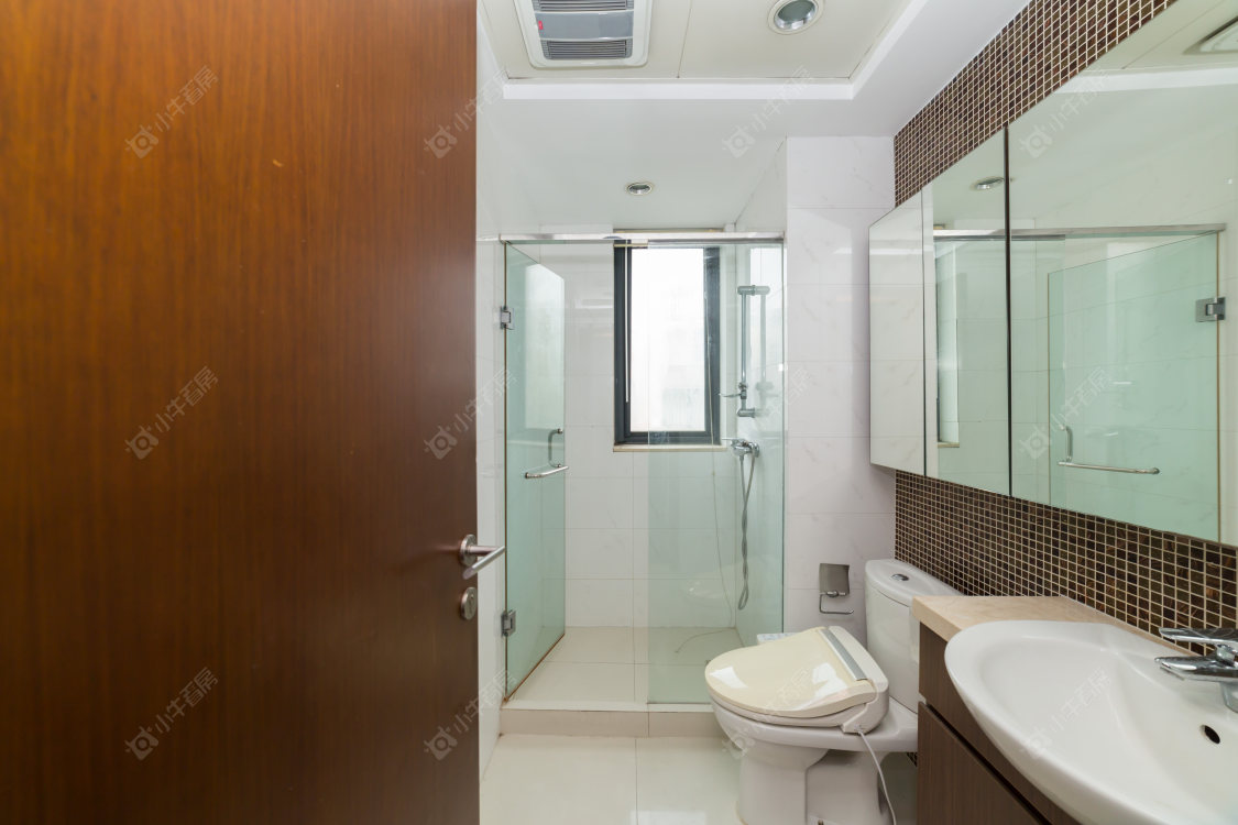 上海凯德林茵湖畔西区别墅区在售二手房源小区图_小牛看房