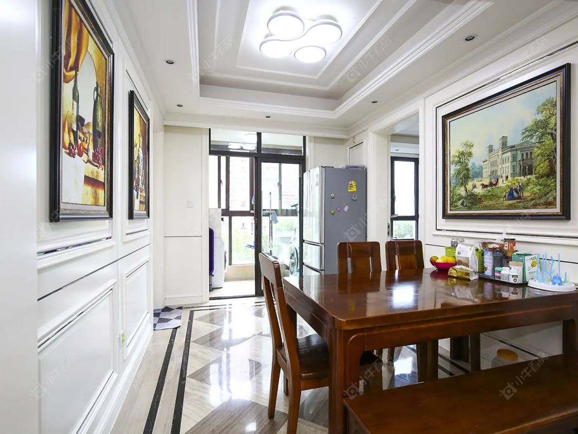 上海润地华庭在售二手房源小区图_小牛看房