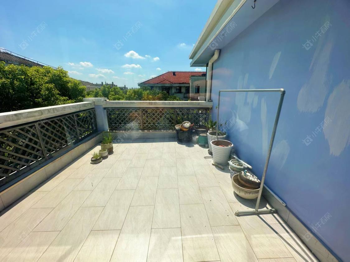 上海美兰湖颐景园在售二手房源小区图_小牛看房