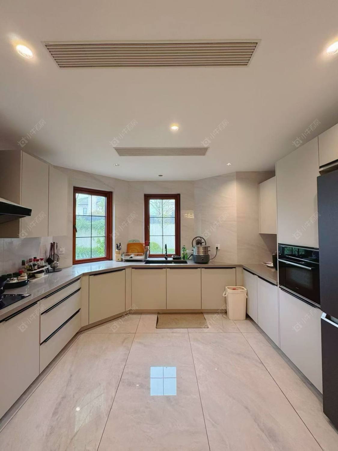 上海大豪山林别墅在售二手房源小区图_小牛看房