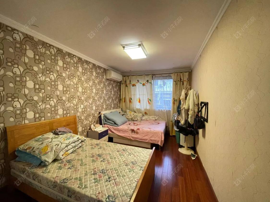 上海美兰湖颐景园在售二手房源小区图_小牛看房