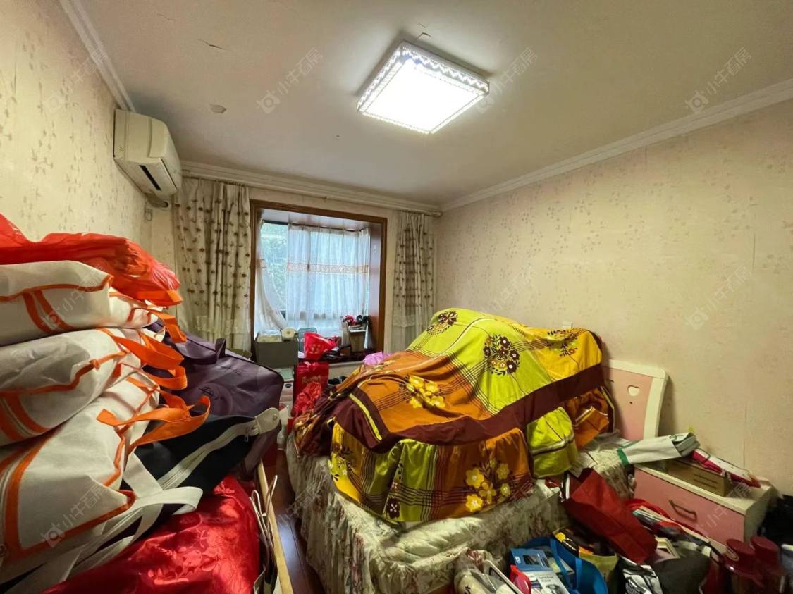 上海美兰湖颐景园在售二手房源小区图_小牛看房