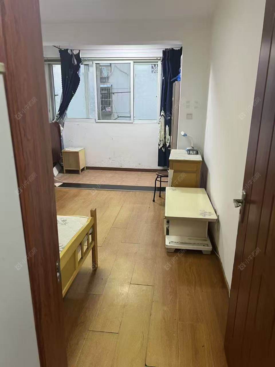 上海双辽支路70弄在售二手房源小区图_小牛看房