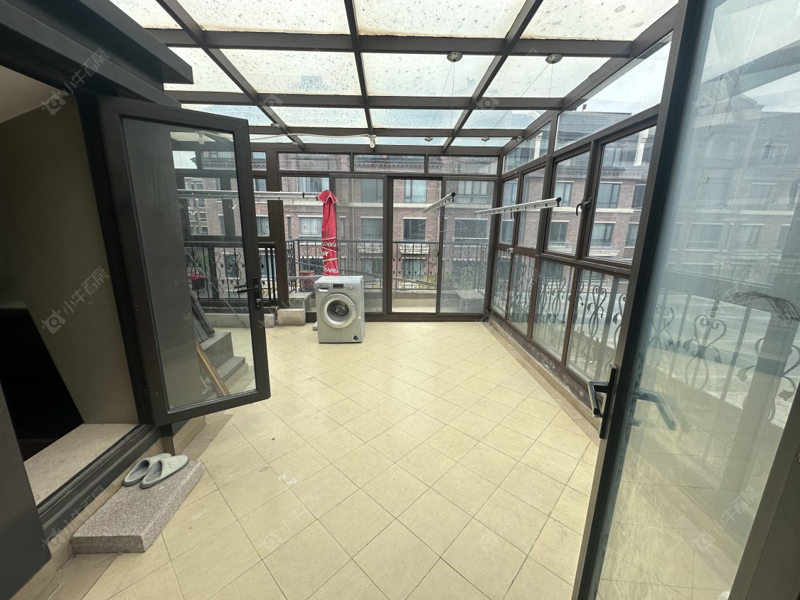 上海金地艺华年别墅区在售二手房源小区图_小牛看房