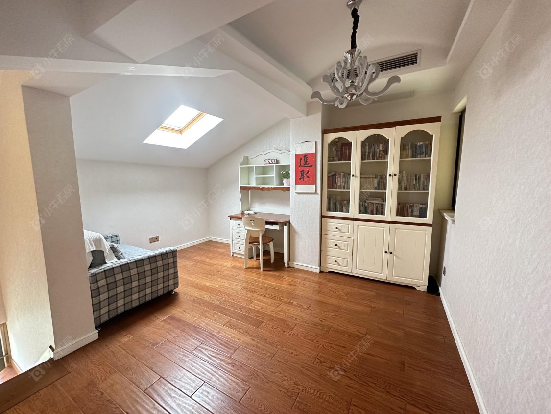 上海东方帕堤欧在售二手房源小区图_小牛看房