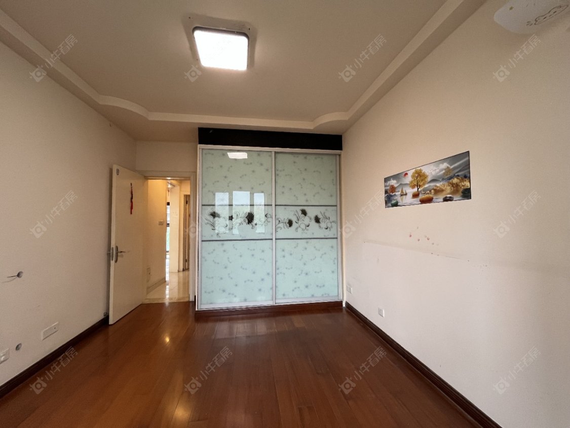 上海招商南桥雅苑在售二手房源小区图_小牛看房