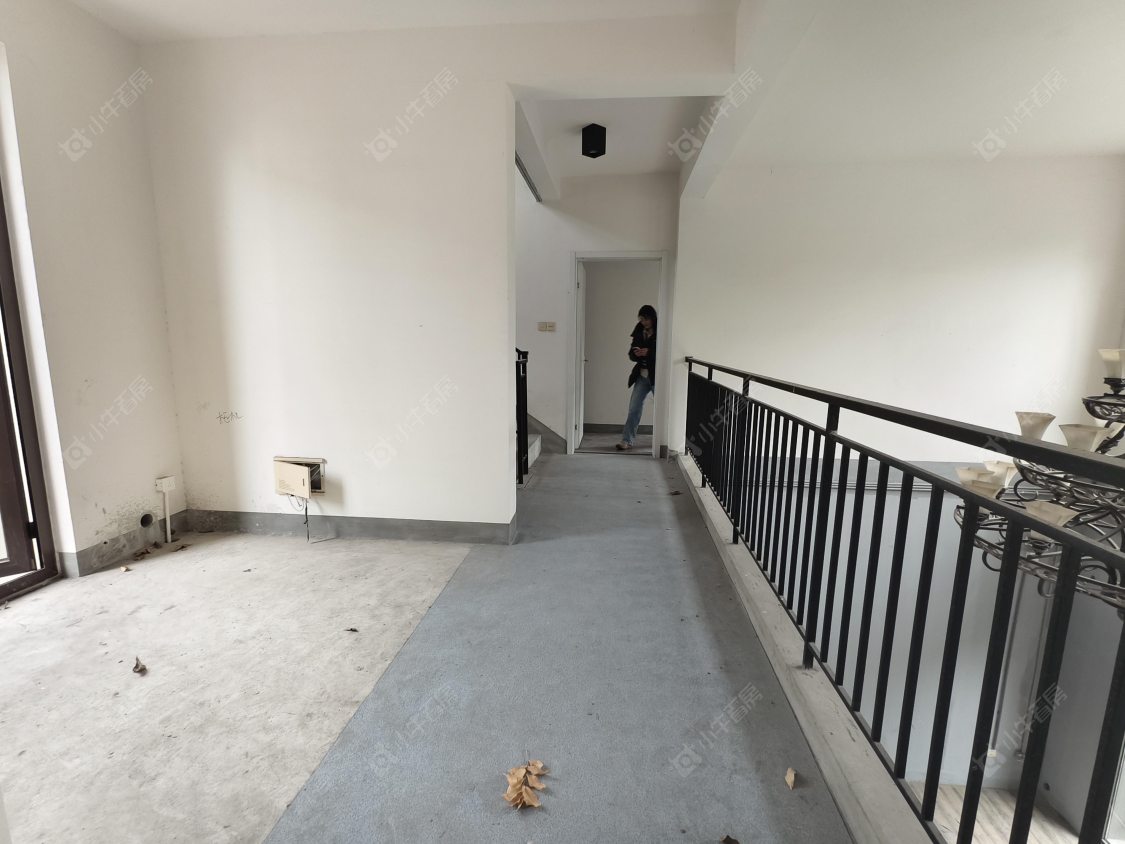 上海阳光城花满墅别墅区在售二手房源小区图_小牛看房