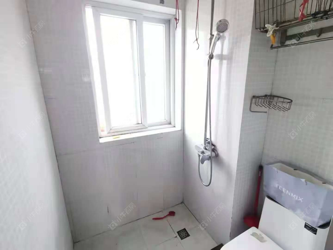 上海绿地御桥苑在售二手房源小区图_小牛看房