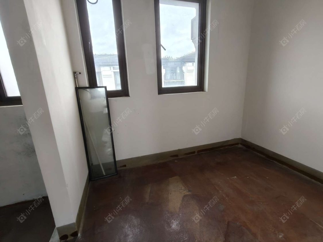 上海阳光城花满墅别墅区在售二手房源小区图_小牛看房