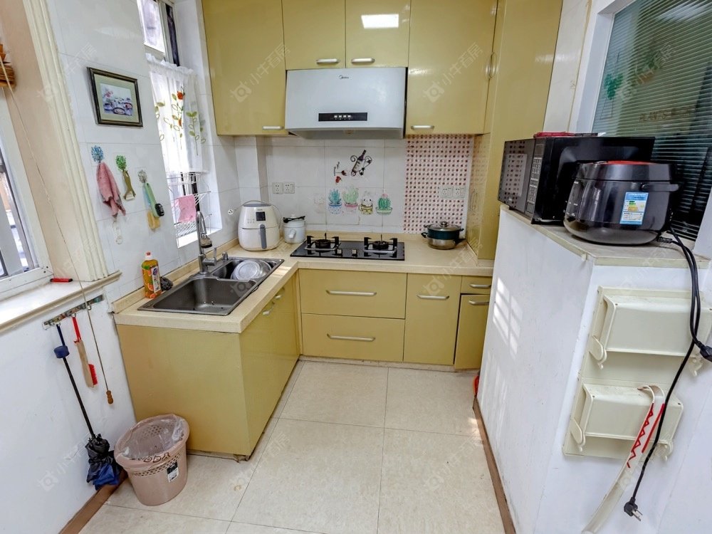 上海中山北路805弄在售二手房源小区图_小牛看房