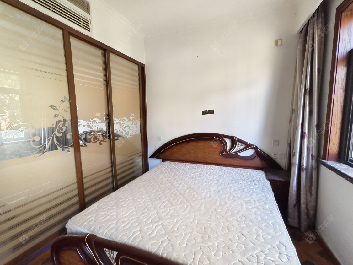 上海长泰东郊御园别墅区在售二手房源小区图_小牛看房