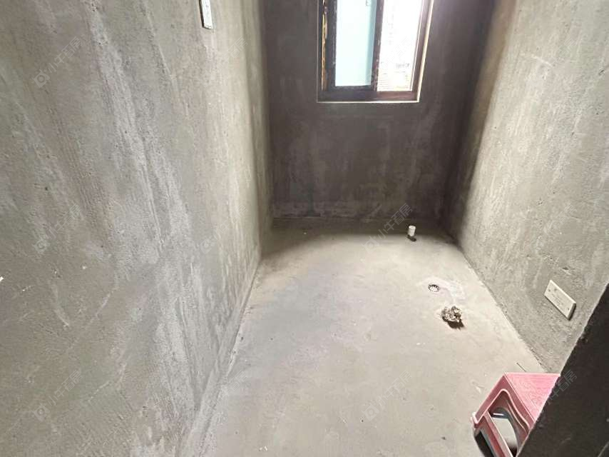 上海绿地海域笙晖在售二手房源小区图_小牛看房