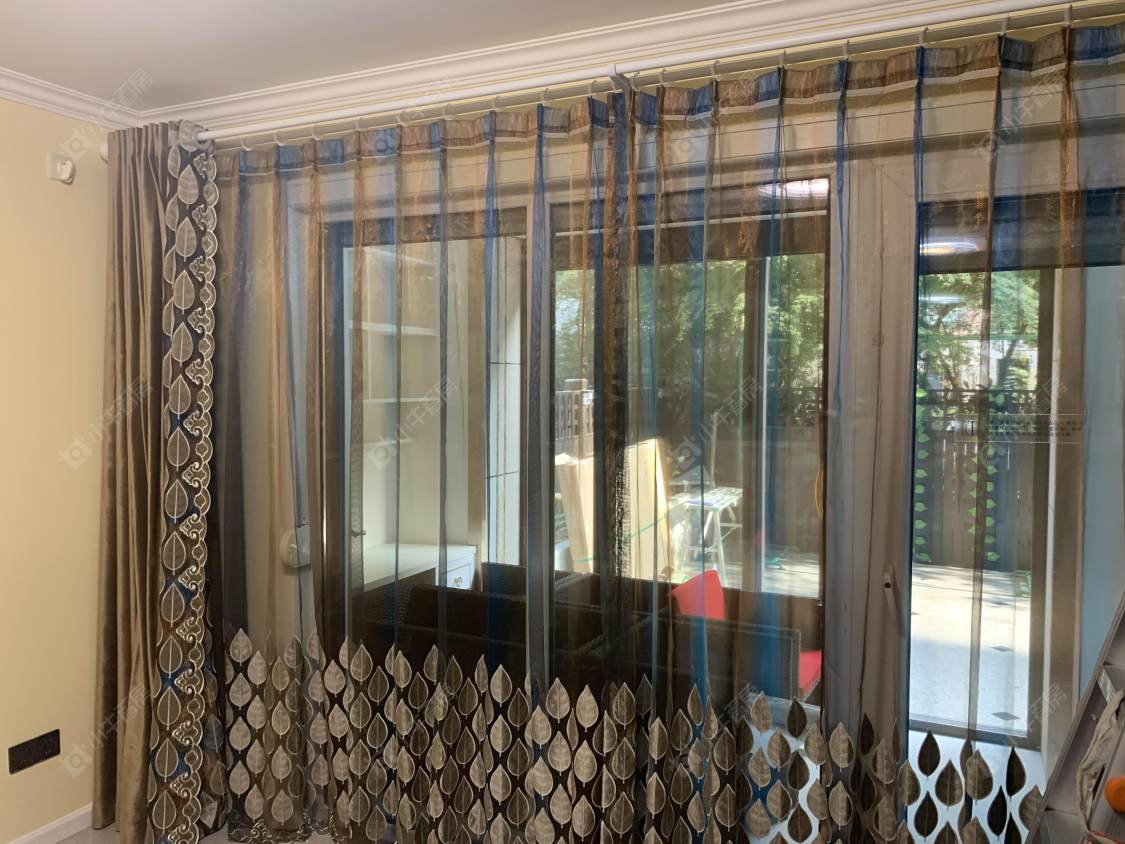 上海朗诗绿岛在售二手房源小区图_小牛看房