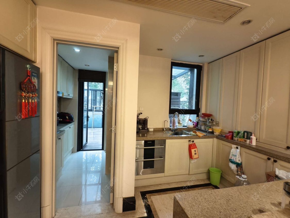 上海万科琥珀臻园别墅区在售二手房源小区图_小牛看房