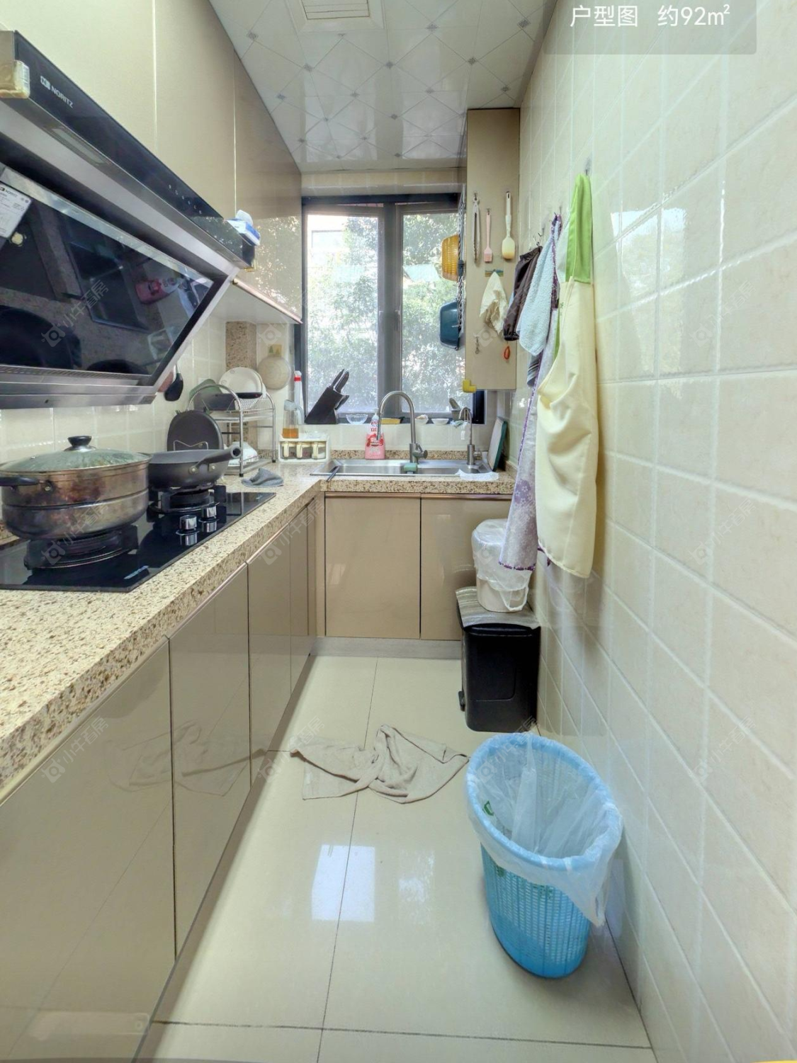 上海美兰湖岭域在售二手房源小区图_小牛看房