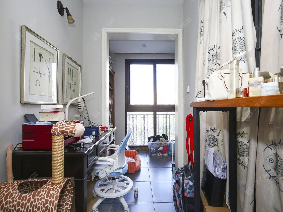 上海建发珑庭二期在售二手房源小区图_小牛看房