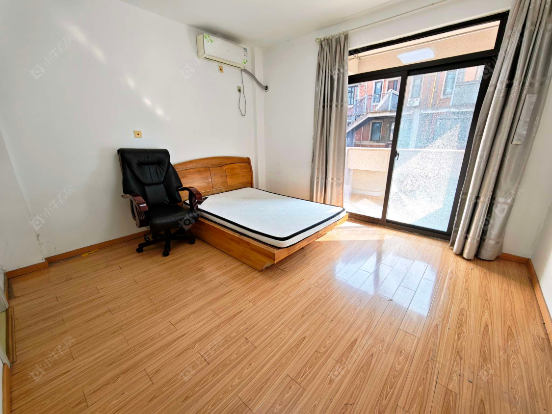 上海绿地海域笙晖别墅区在售二手房源小区图_小牛看房