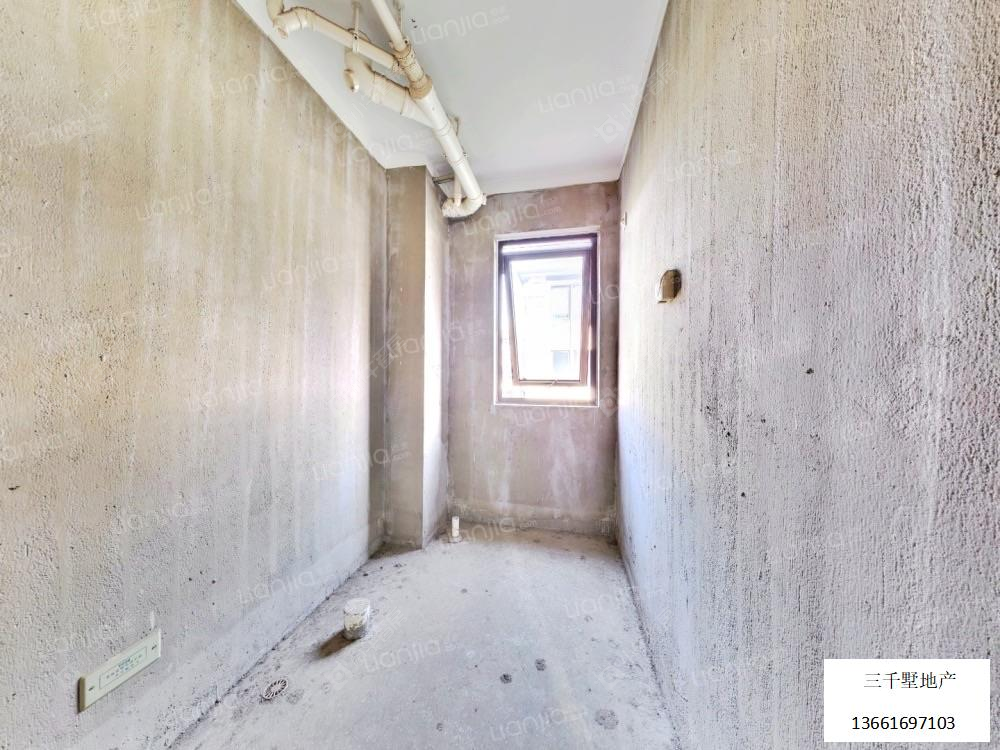 上海中骏雍景湾西区在售二手房源小区图_小牛看房