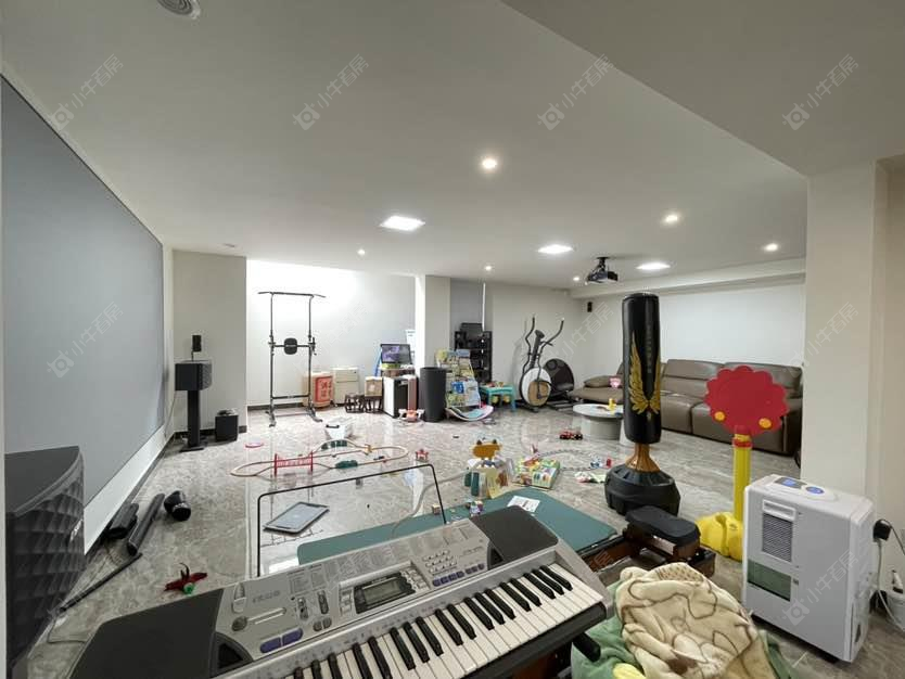 上海中信泰富朱家角新城鸿玺郡北区999弄在售二手房源小区图_小牛看房