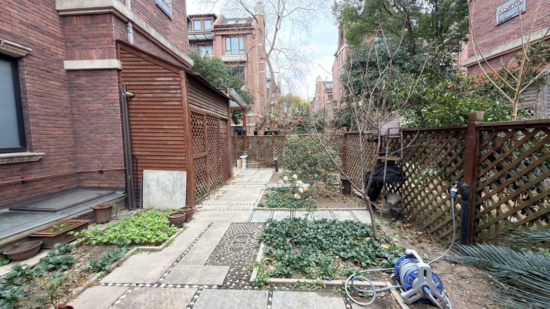 上海金地艺华年别墅区在售二手房源小区图_小牛看房