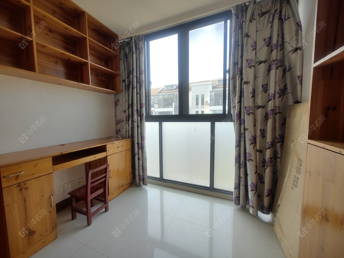 上海顺驰美兰湖在售二手房源小区图_小牛看房