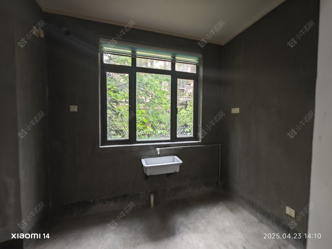 长泰东郊御园别墅区房源 上海长泰东郊御园别墅区在售二手房源_小牛看房