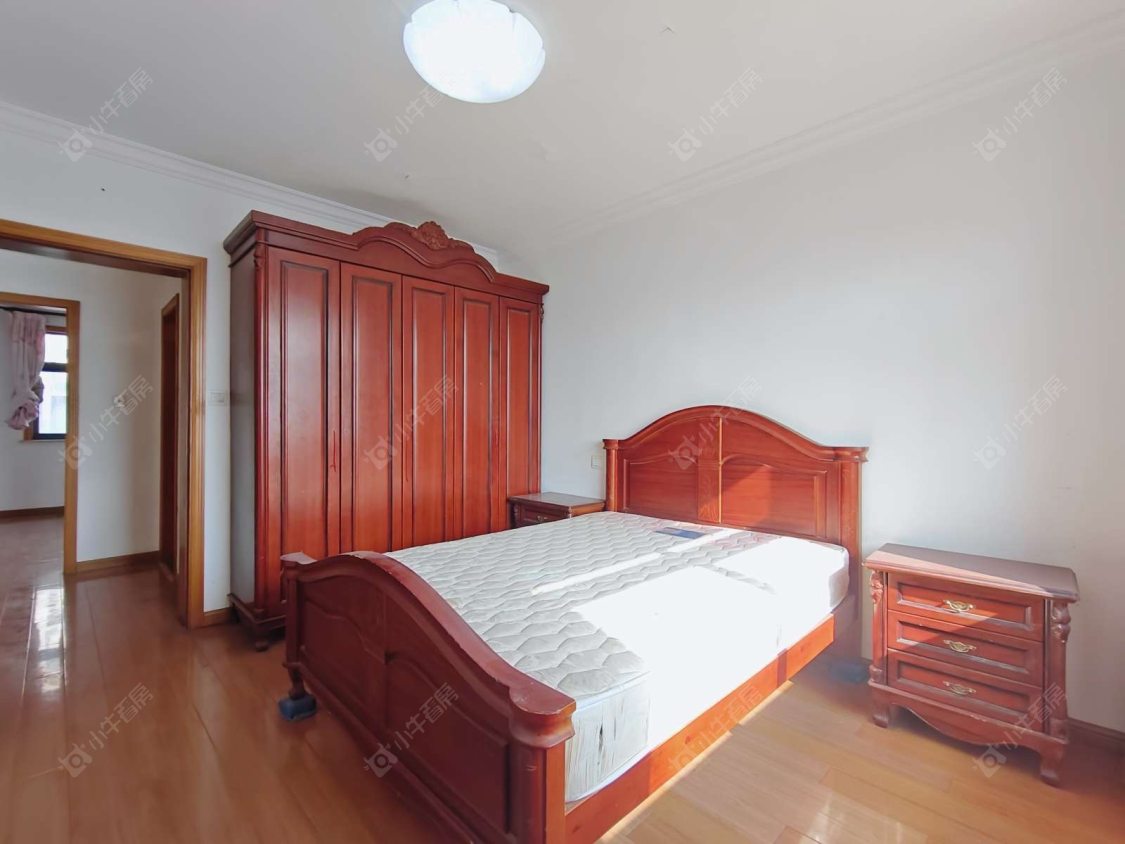 上海宝虹水岸景苑东区在售二手房源小区图_小牛看房