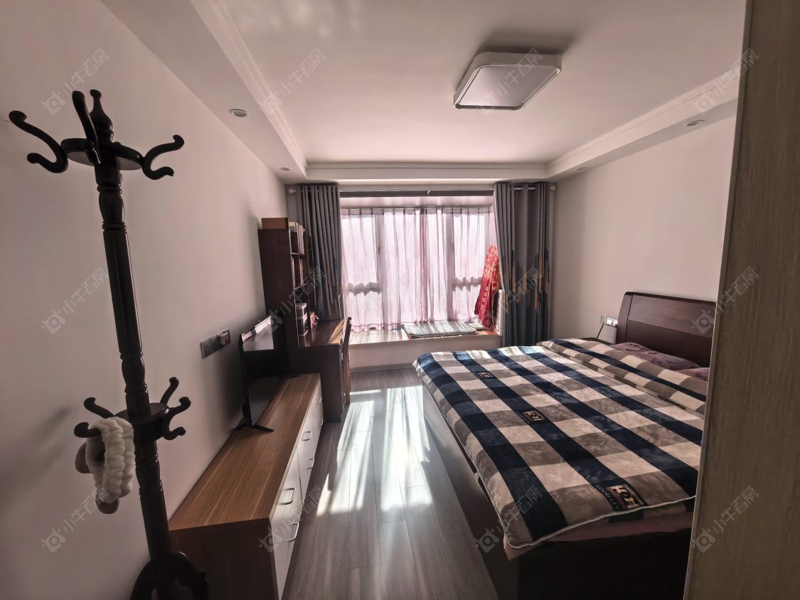 上海万科四季花城1166弄在售二手房源小区图_小牛看房