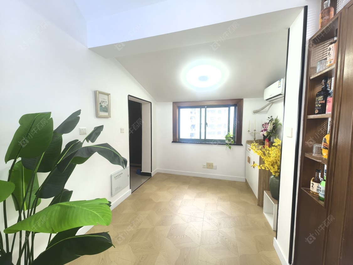 上海康泰新城在售二手房源小区图_小牛看房