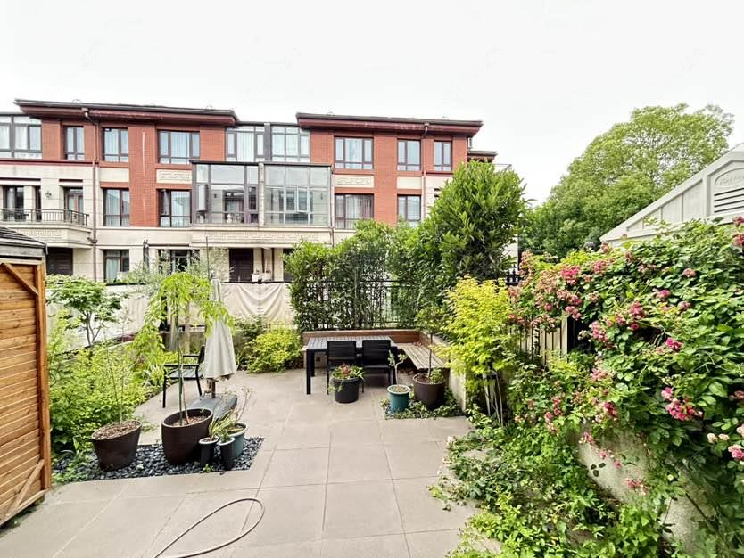 上海中信泰富朱家角新城观澜府在售二手房源小区图_小牛看房