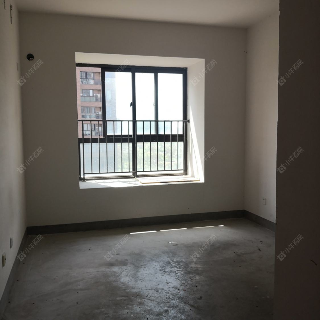 上海万业紫辰苑在售二手房源小区图_小牛看房